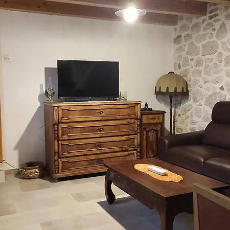 Mediterranean Stone House Ucovic Apartamento Gruda